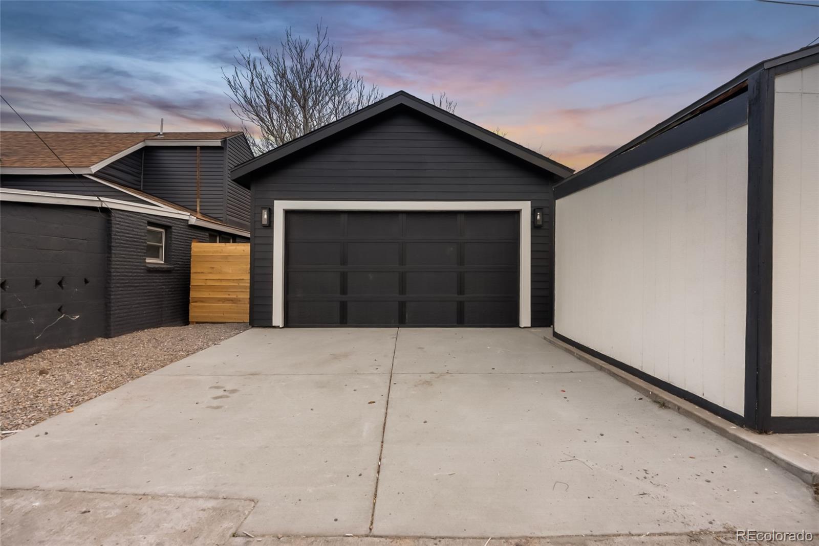 2011 W Scott Place Denver CO 80211