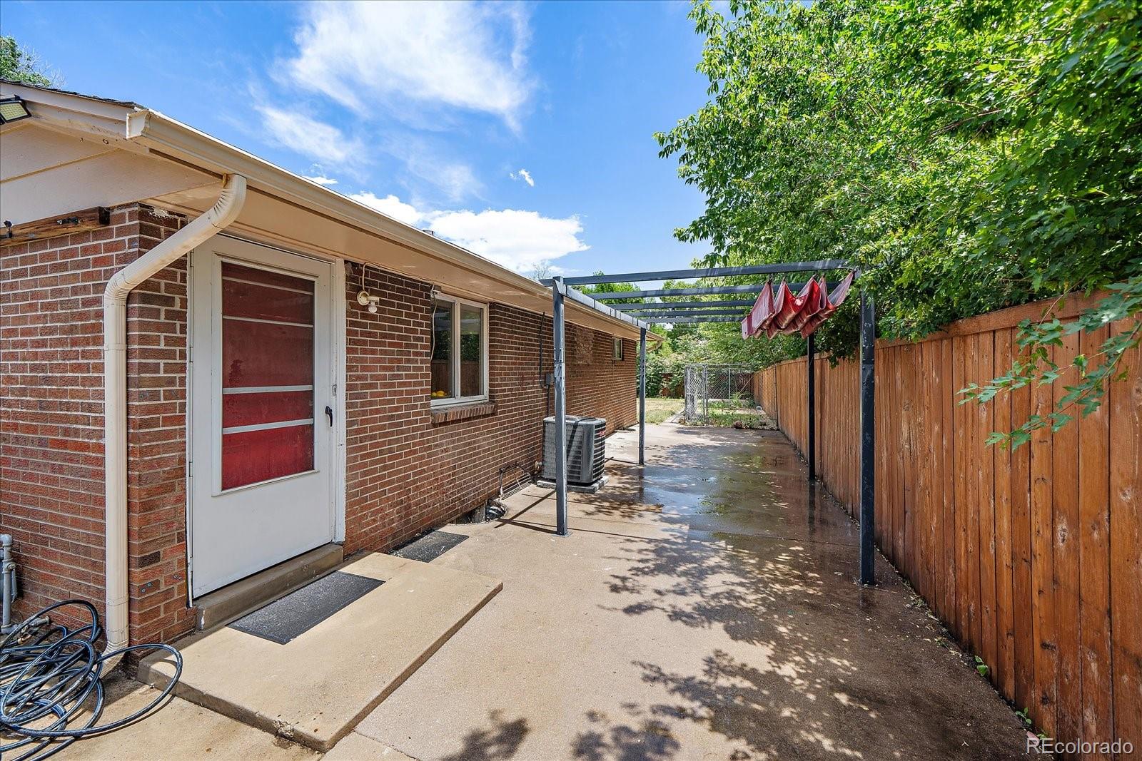 8700 E 16th Avenue Denver CO 80220
