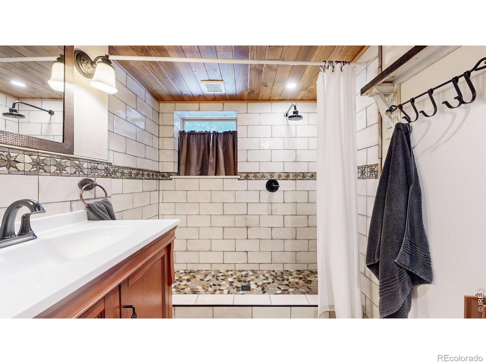 14142 N Saint Vrain Drive Lyons CO 80540
