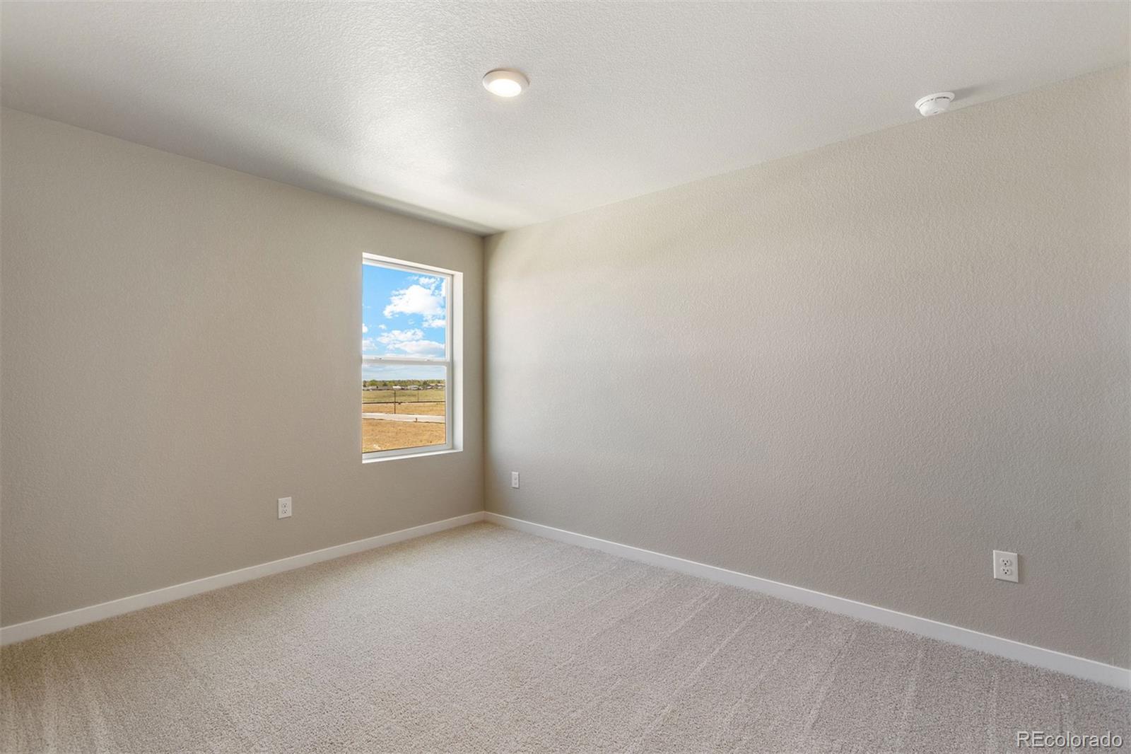 48165 Shetland Drive Bennett CO 80102