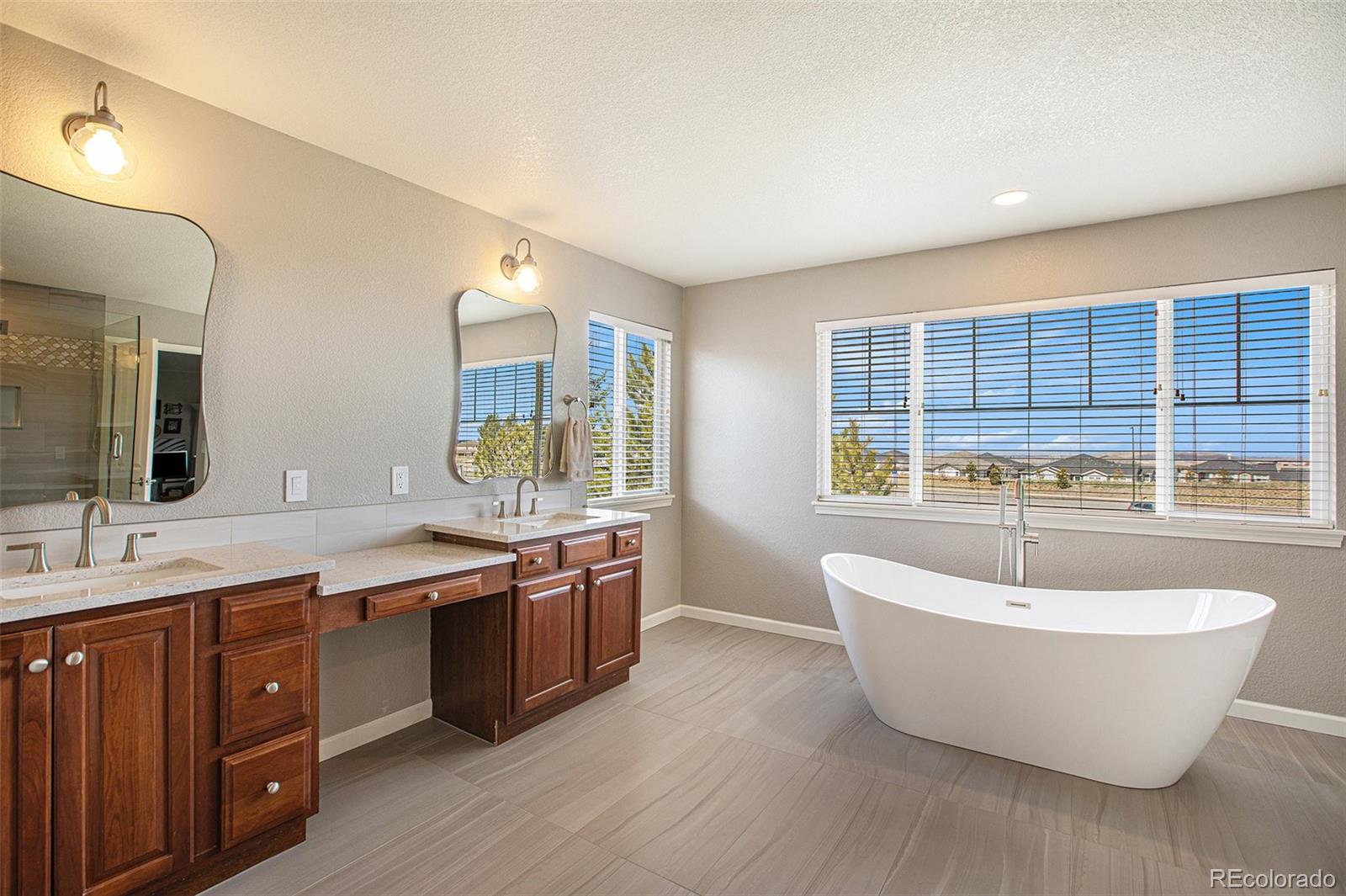 24871 E Ontario Drive Aurora CO 80016