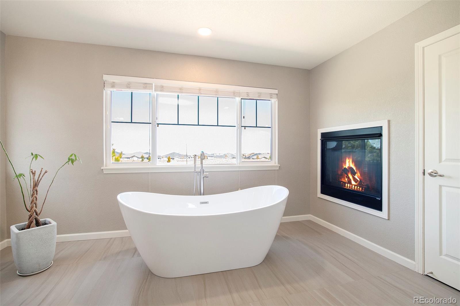24871 E Ontario Drive Aurora CO 80016