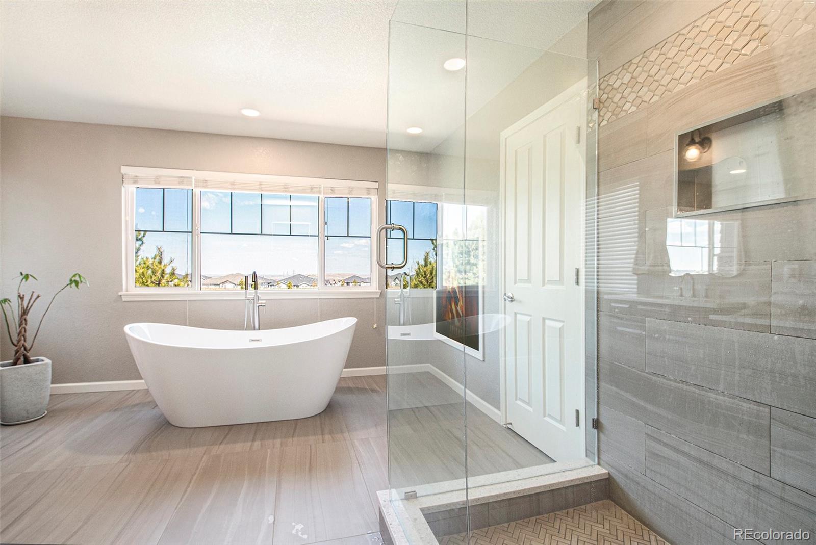 24871 E Ontario Drive Aurora CO 80016