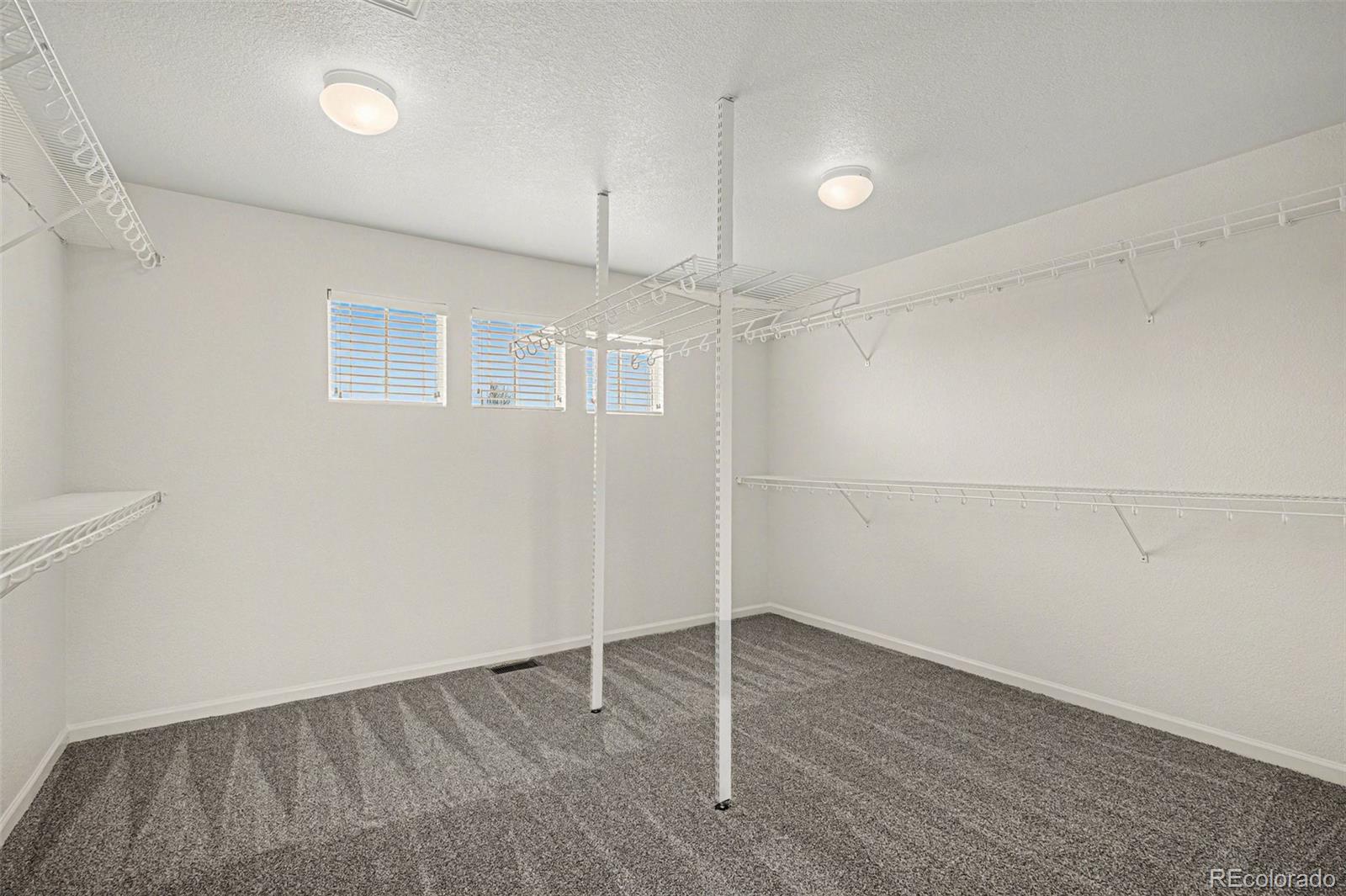 24871 E Ontario Drive Aurora CO 80016