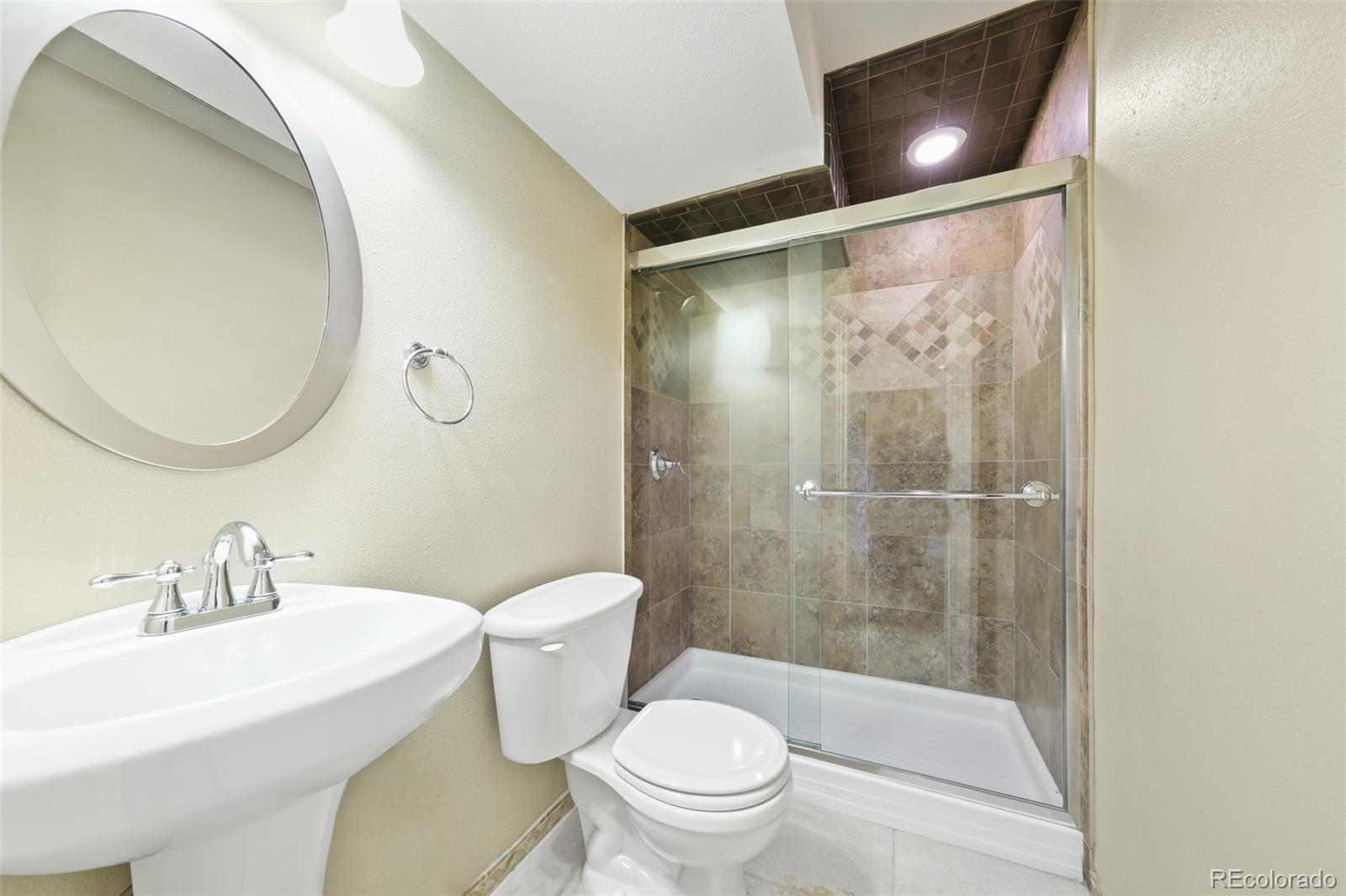 2909 Oakshire Court Highlands Ranch CO 80126