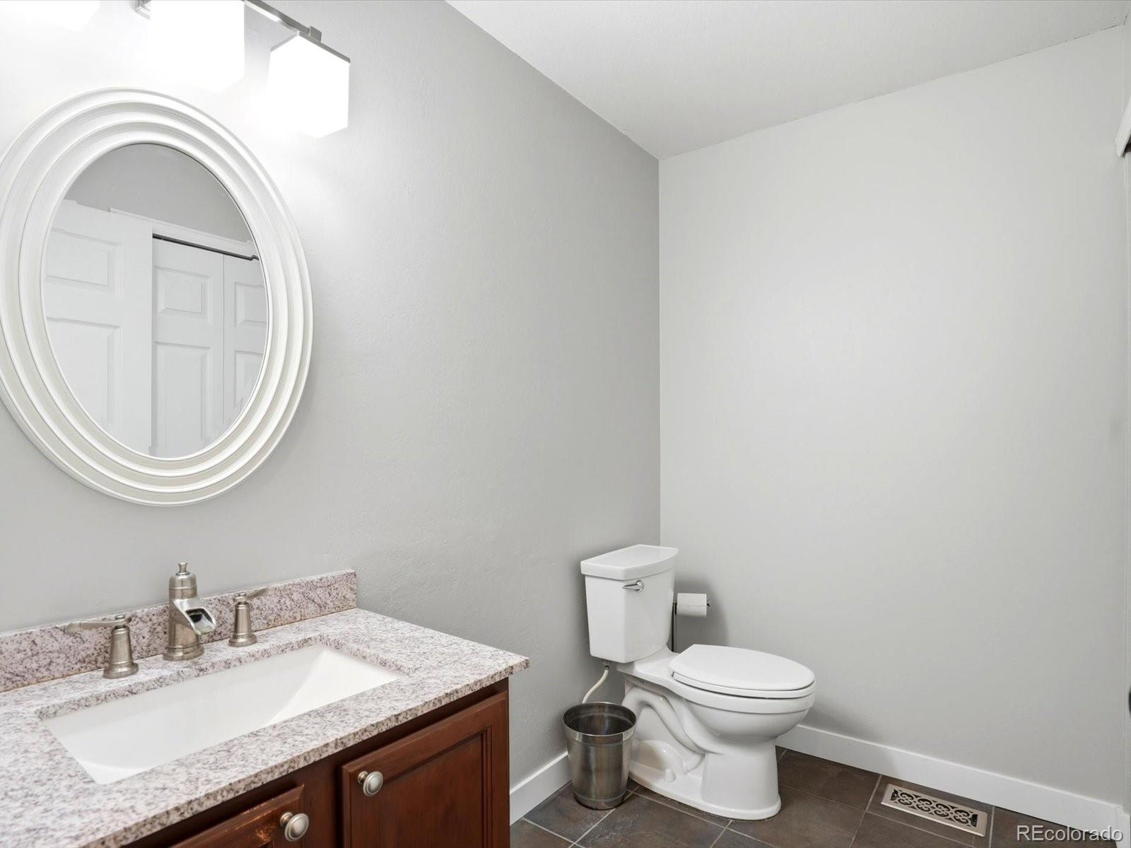 8771 Redwing Avenue Littleton CO 80126