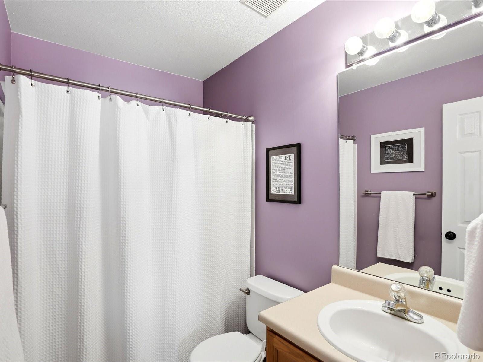 8771 Redwing Avenue Littleton CO 80126