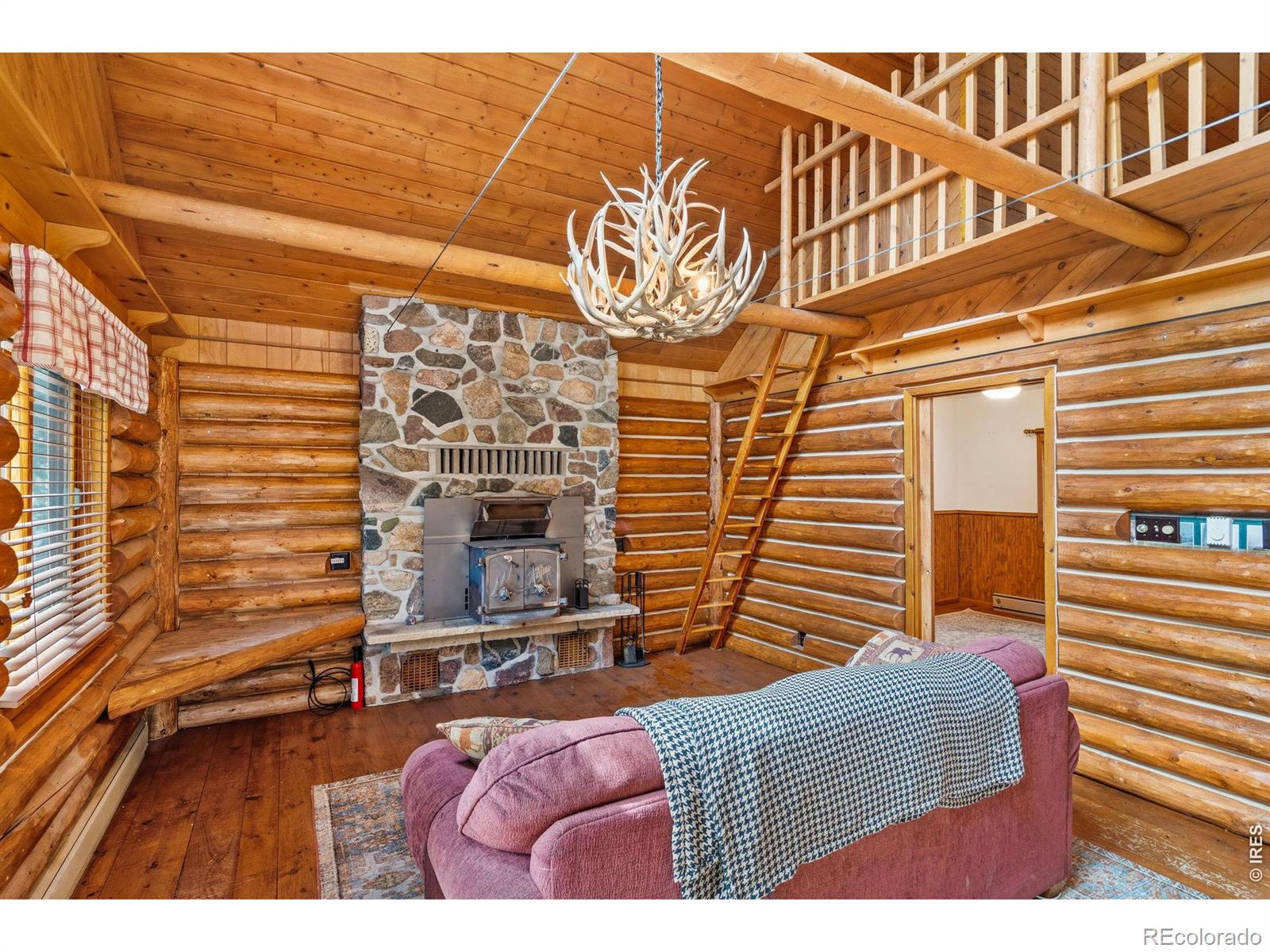 110 Meadow Lane Bellvue CO 80512