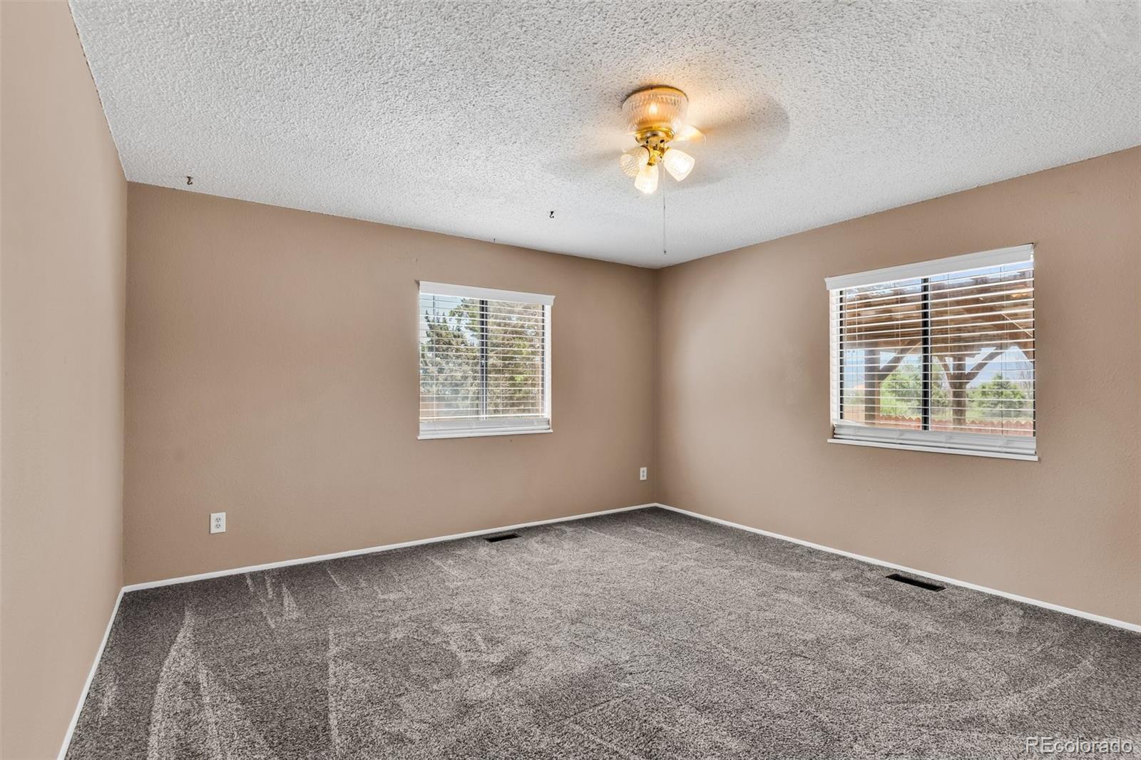 207 Fremont Penrose CO 81240