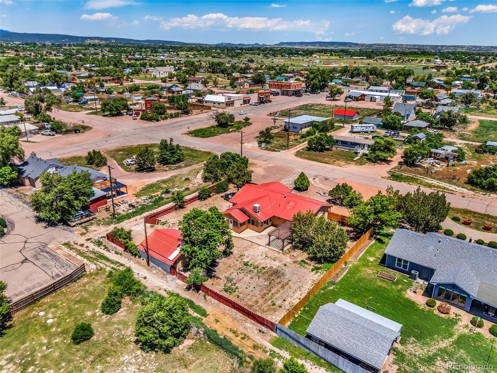 207 Fremont Penrose CO 81240