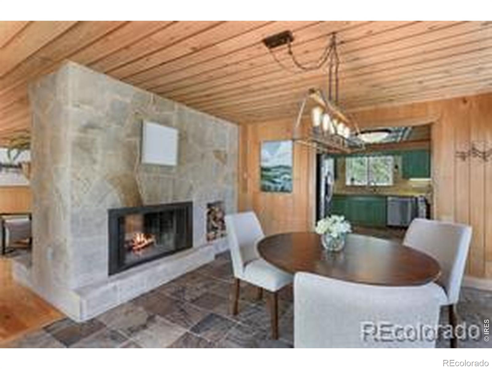 746 Riverside Drive Lyons CO 80540