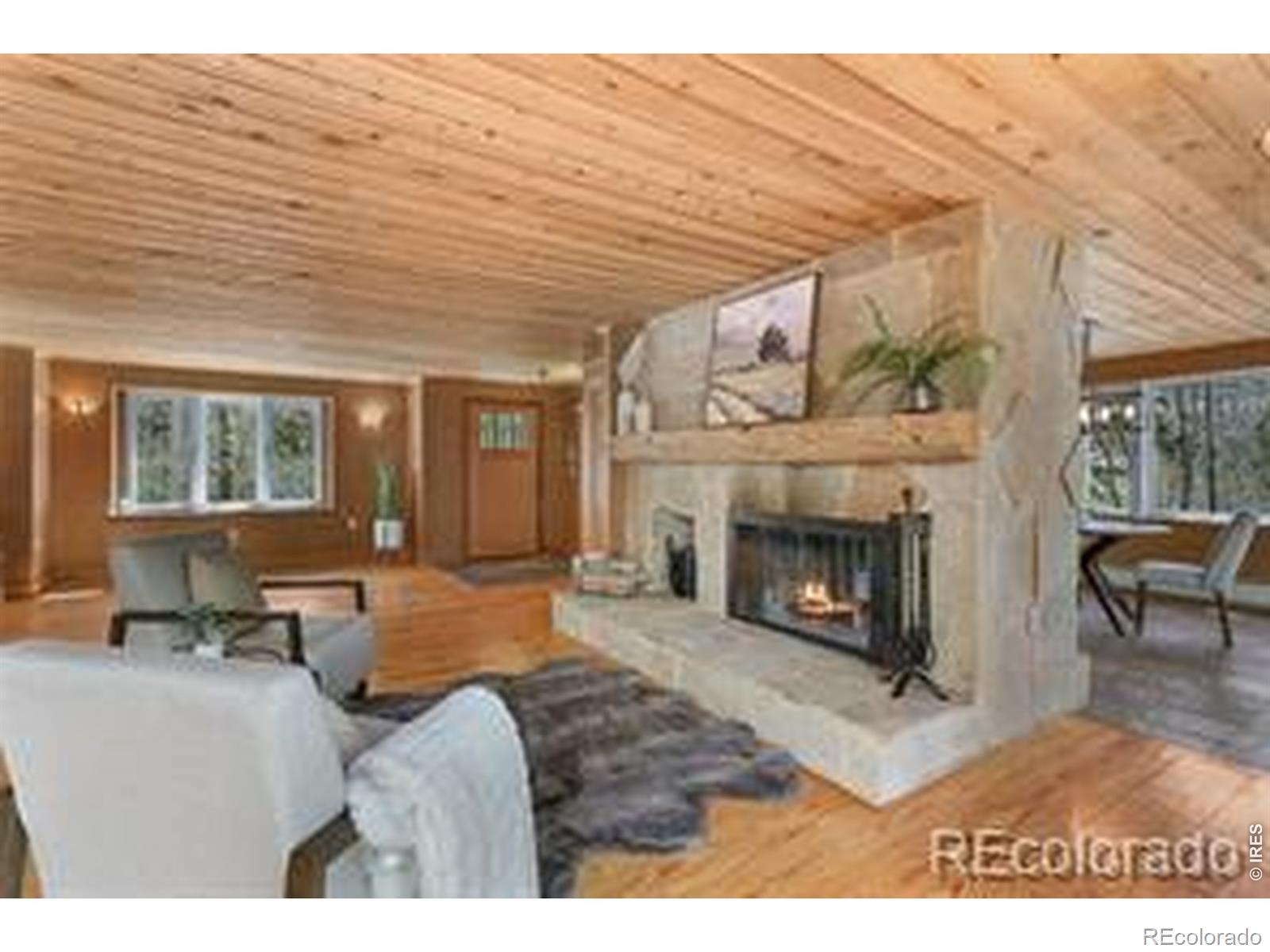 746 Riverside Drive Lyons CO 80540