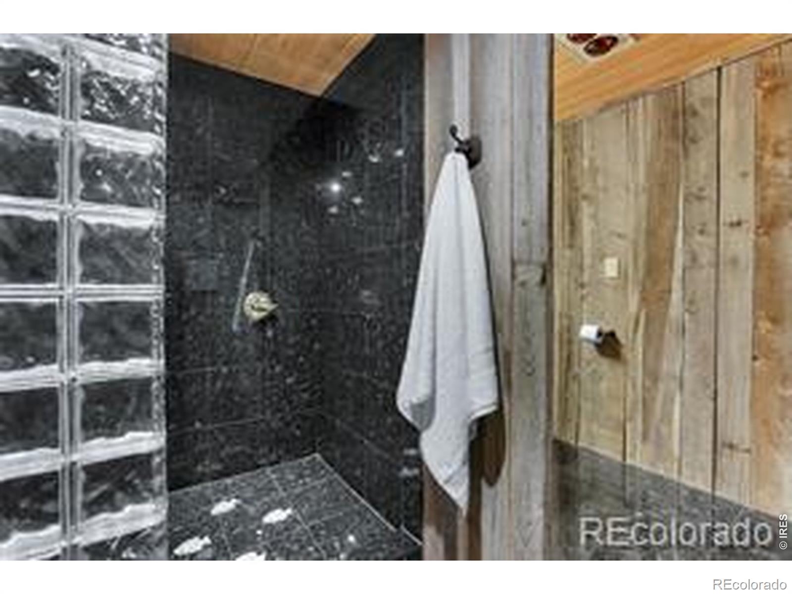 746 Riverside Drive Lyons CO 80540