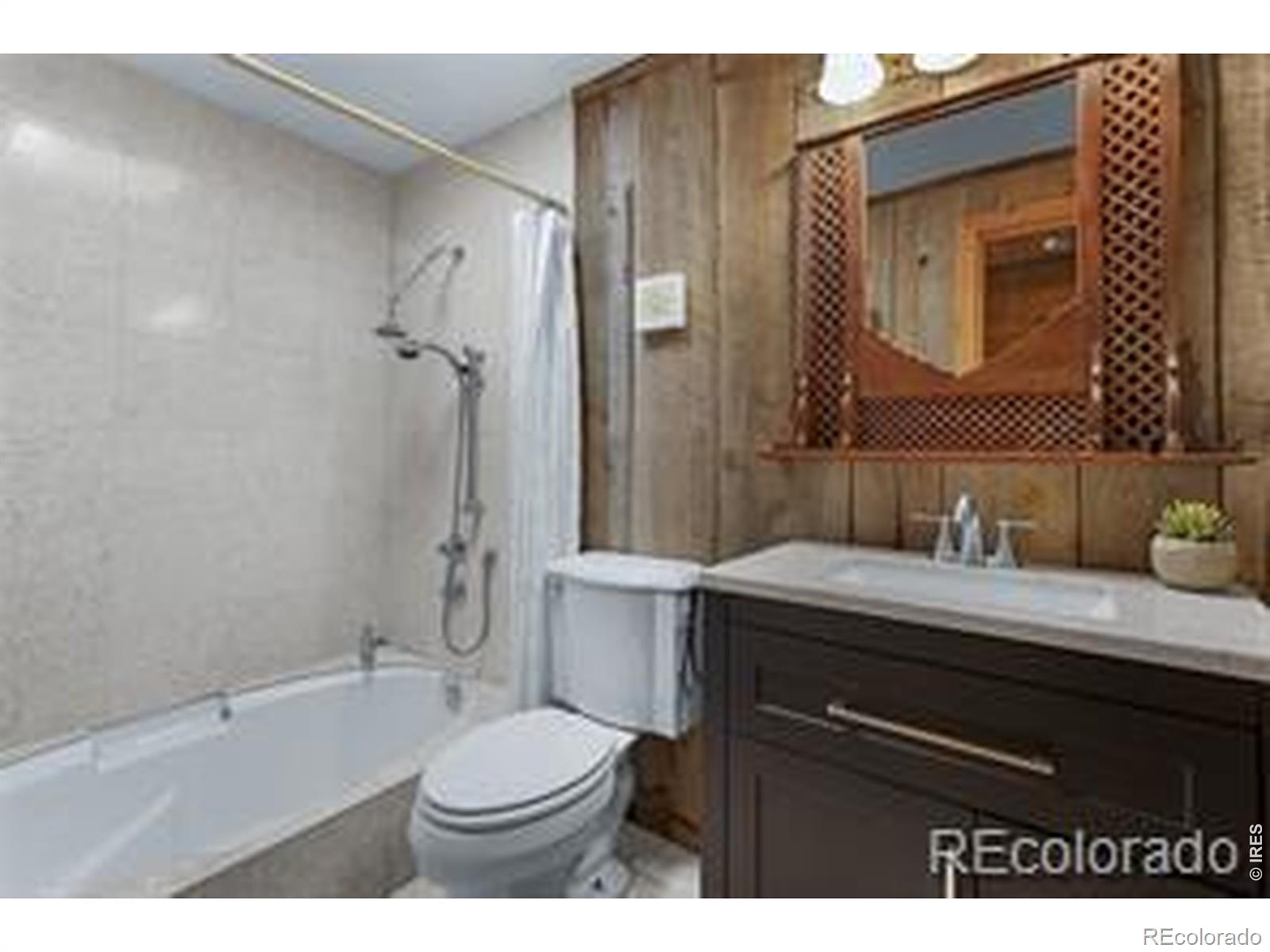 746 Riverside Drive Lyons CO 80540