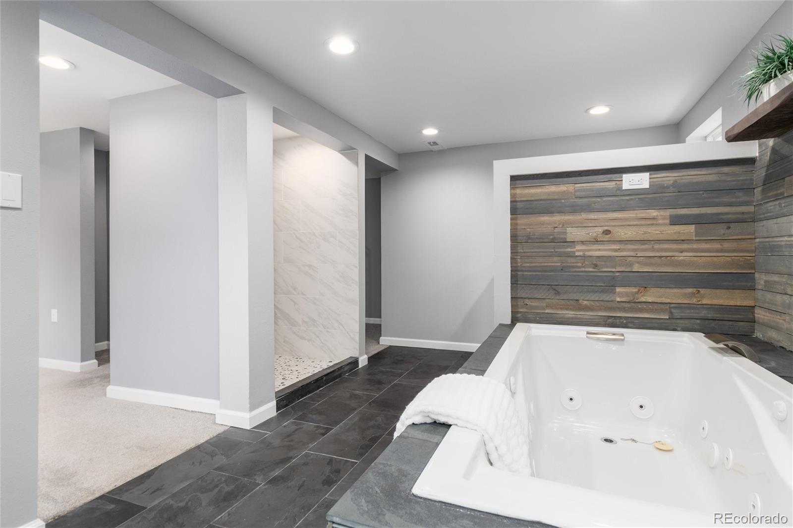 9525 W 11th Avenue Lakewood CO 80215