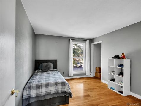 4590 Fraser Way Denver CO 80239