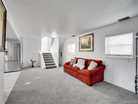 4590 Fraser Way Denver CO 80239