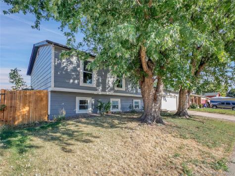 4590 Fraser Way Denver CO 80239