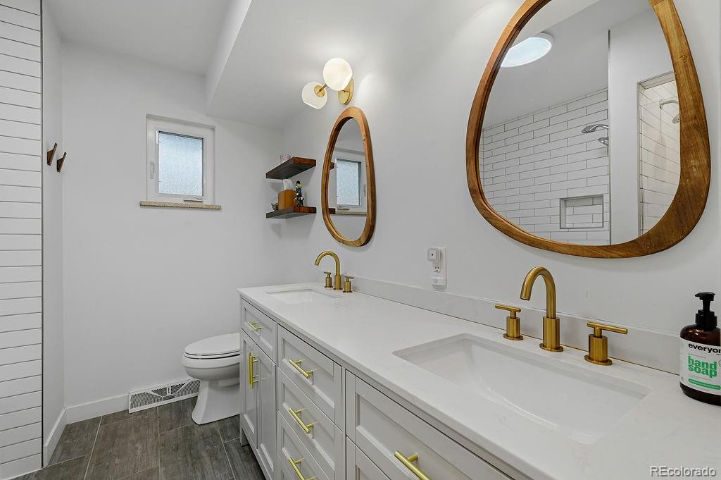 1700 S Ames Street Lakewood CO 80232