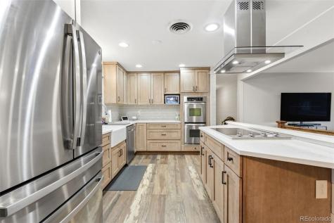 7253 W 69th Avenue Arvada CO 80003