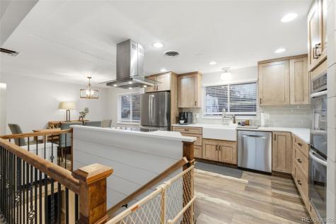 7253 W 69th Avenue Arvada CO 80003