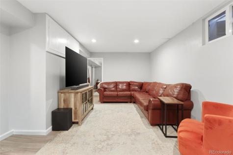 7253 W 69th Avenue Arvada CO 80003