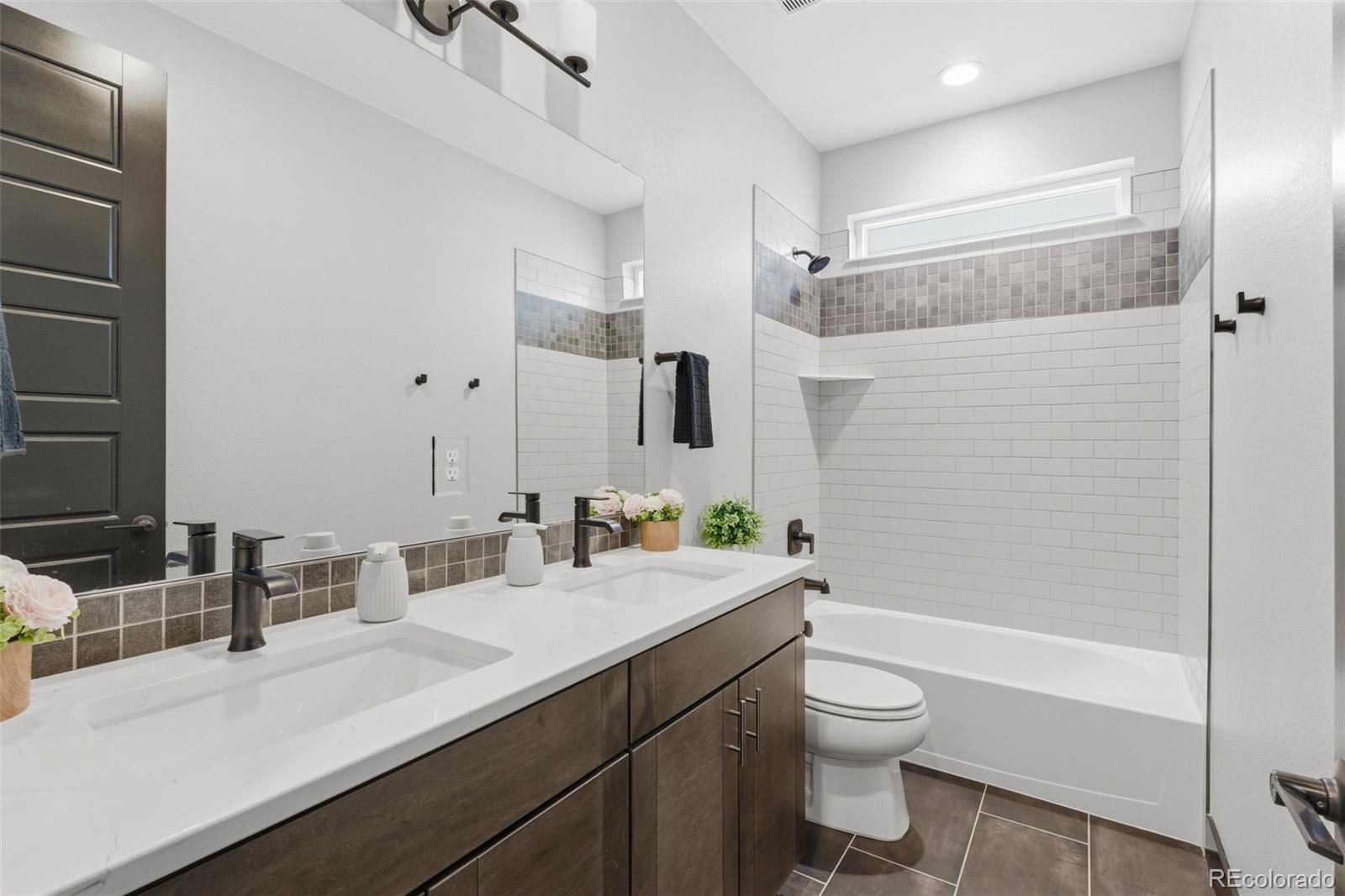 21412 E 61st Drive Aurora CO 80019
