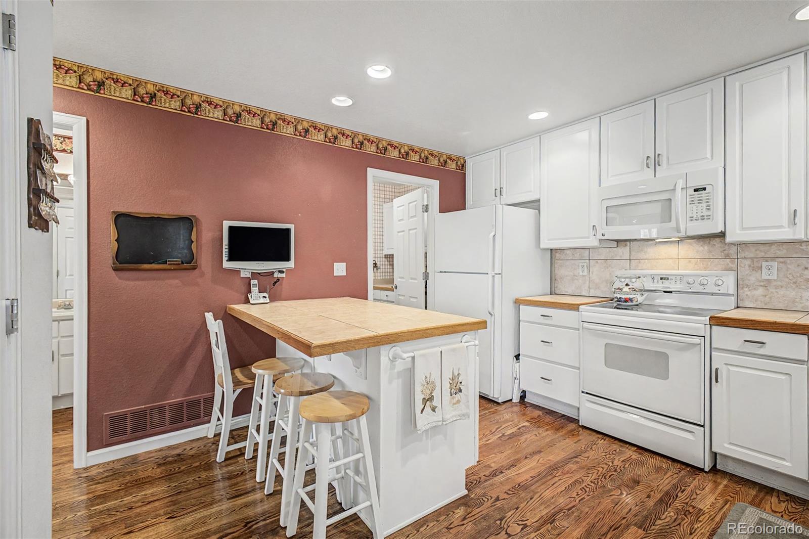 6340 Deframe Way Arvada CO 80004