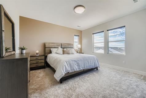 3391 N Haleyville Court Aurora CO 80019