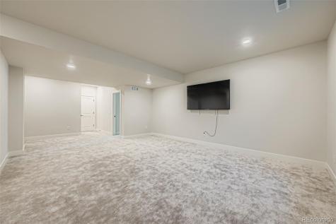 3391 N Haleyville Court Aurora CO 80019