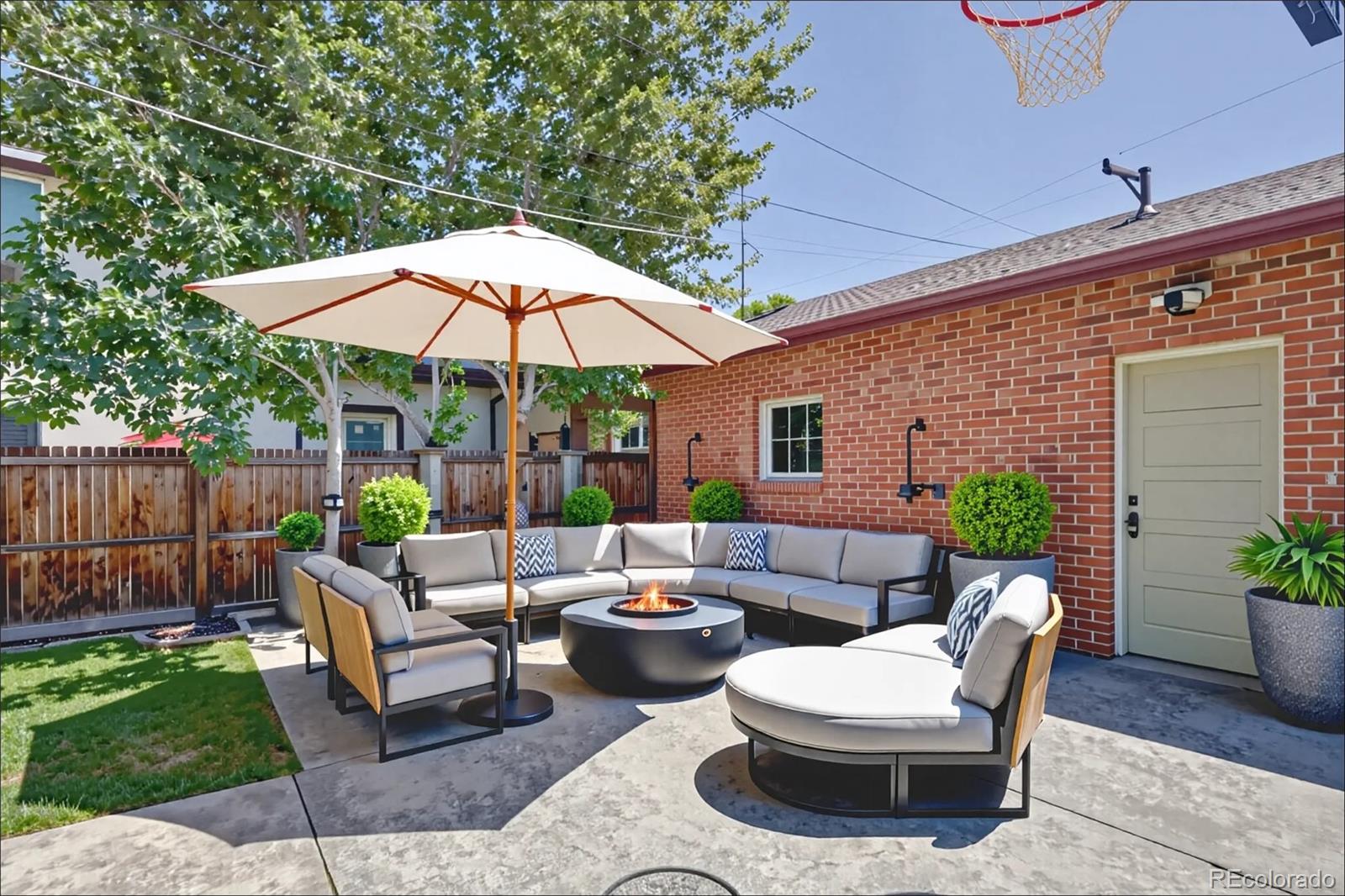 2096 S Logan Street Denver CO 80210