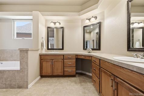 23920 E Easter Place Aurora CO 80016