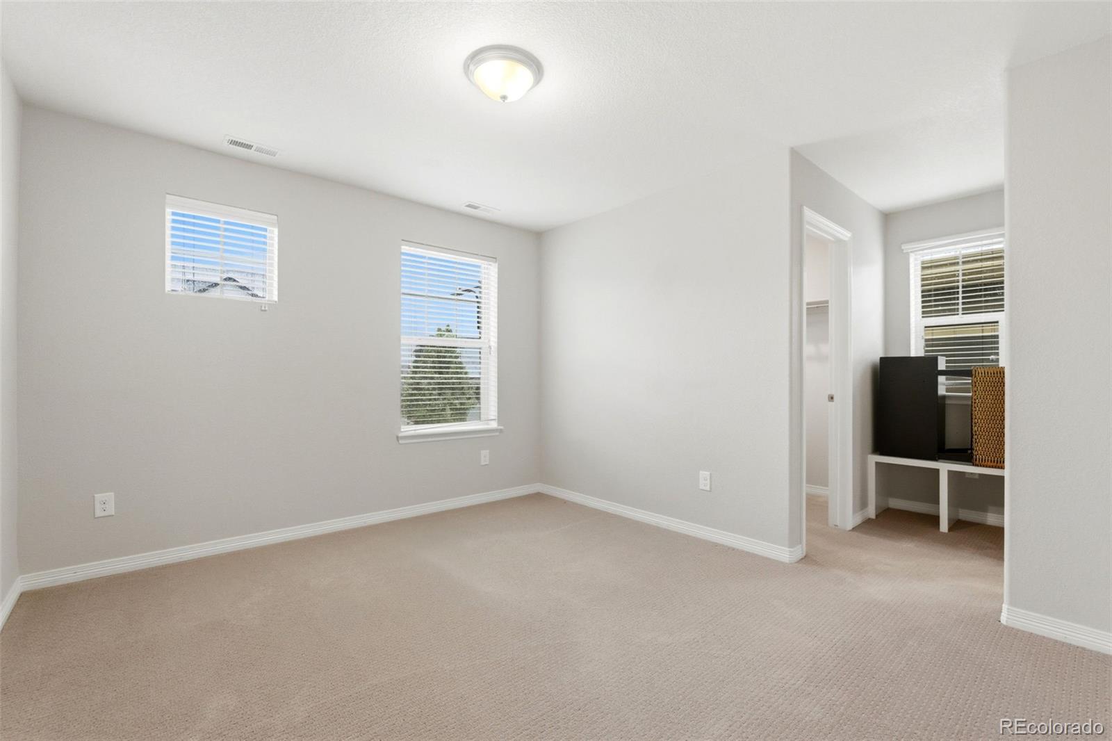 9456 E 51st Drive Denver CO 80238