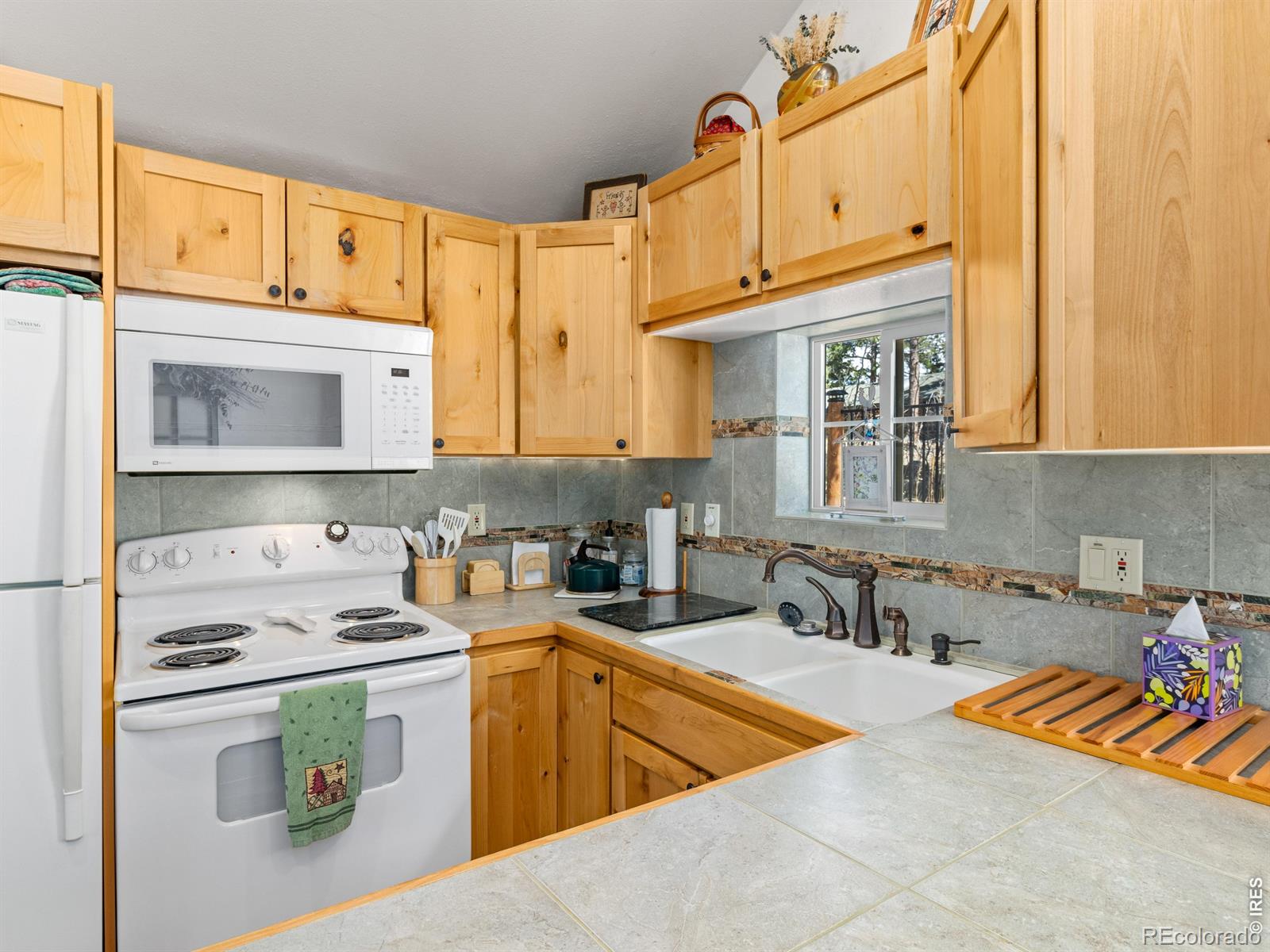 131 County Road 90 Allenspark CO 80510