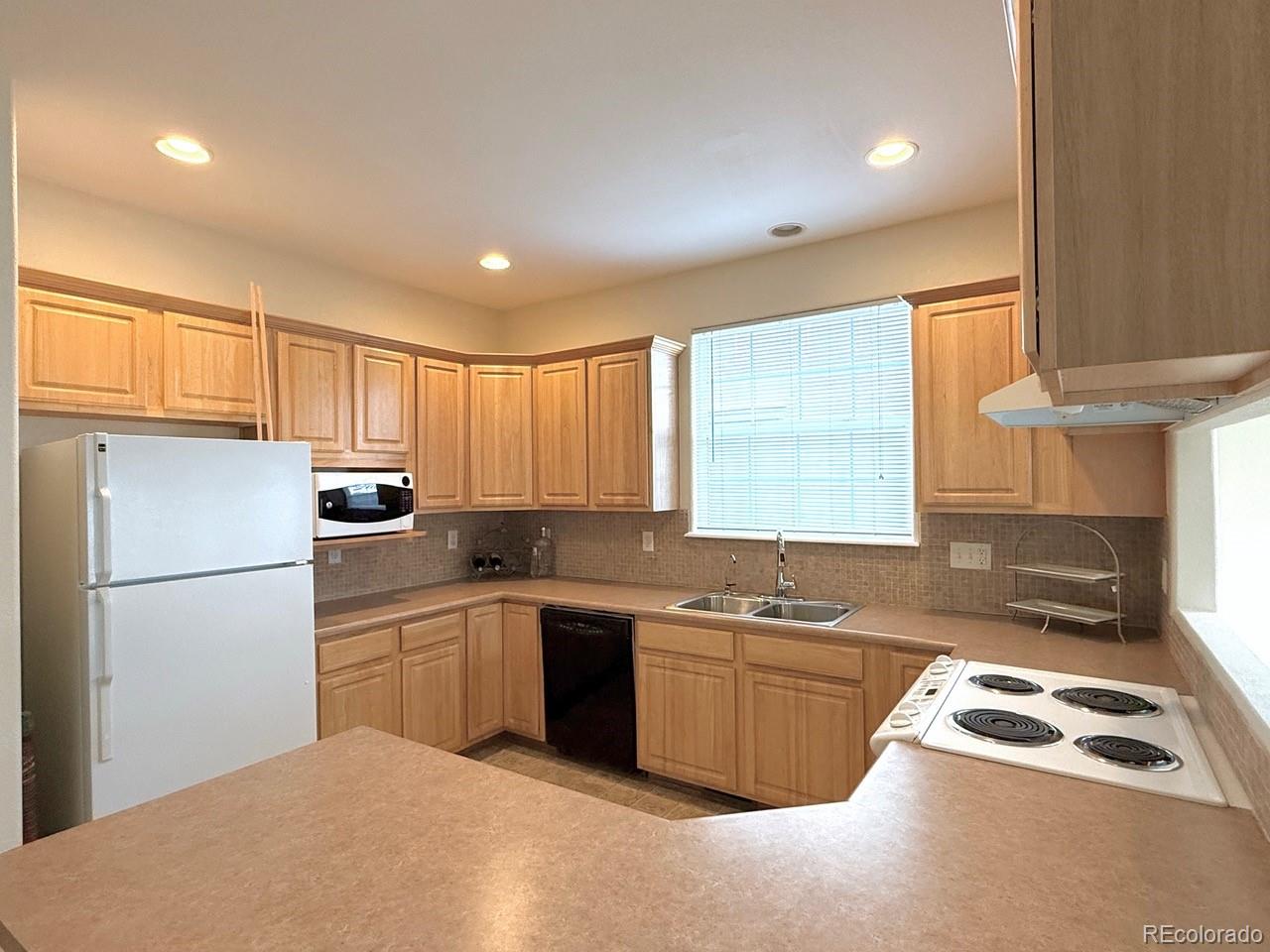 1688 Aquamarine Drive Brighton CO 80603