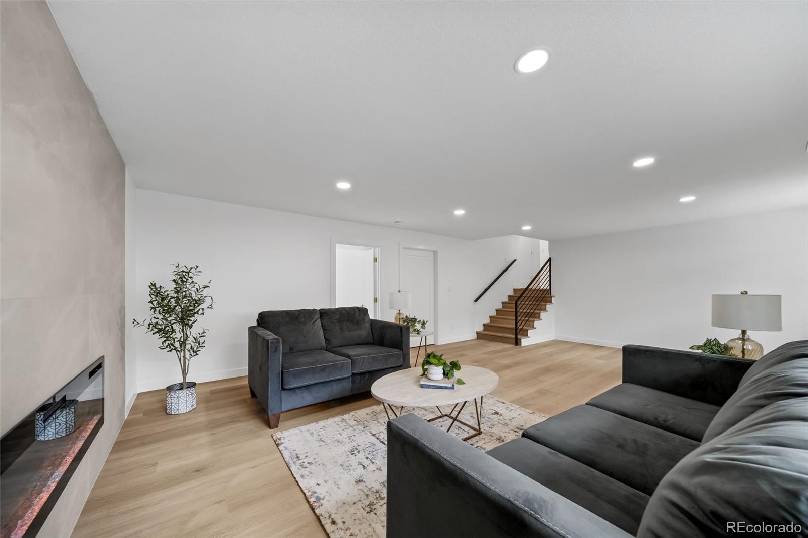 4992 S Xenia Street Denver CO 80237