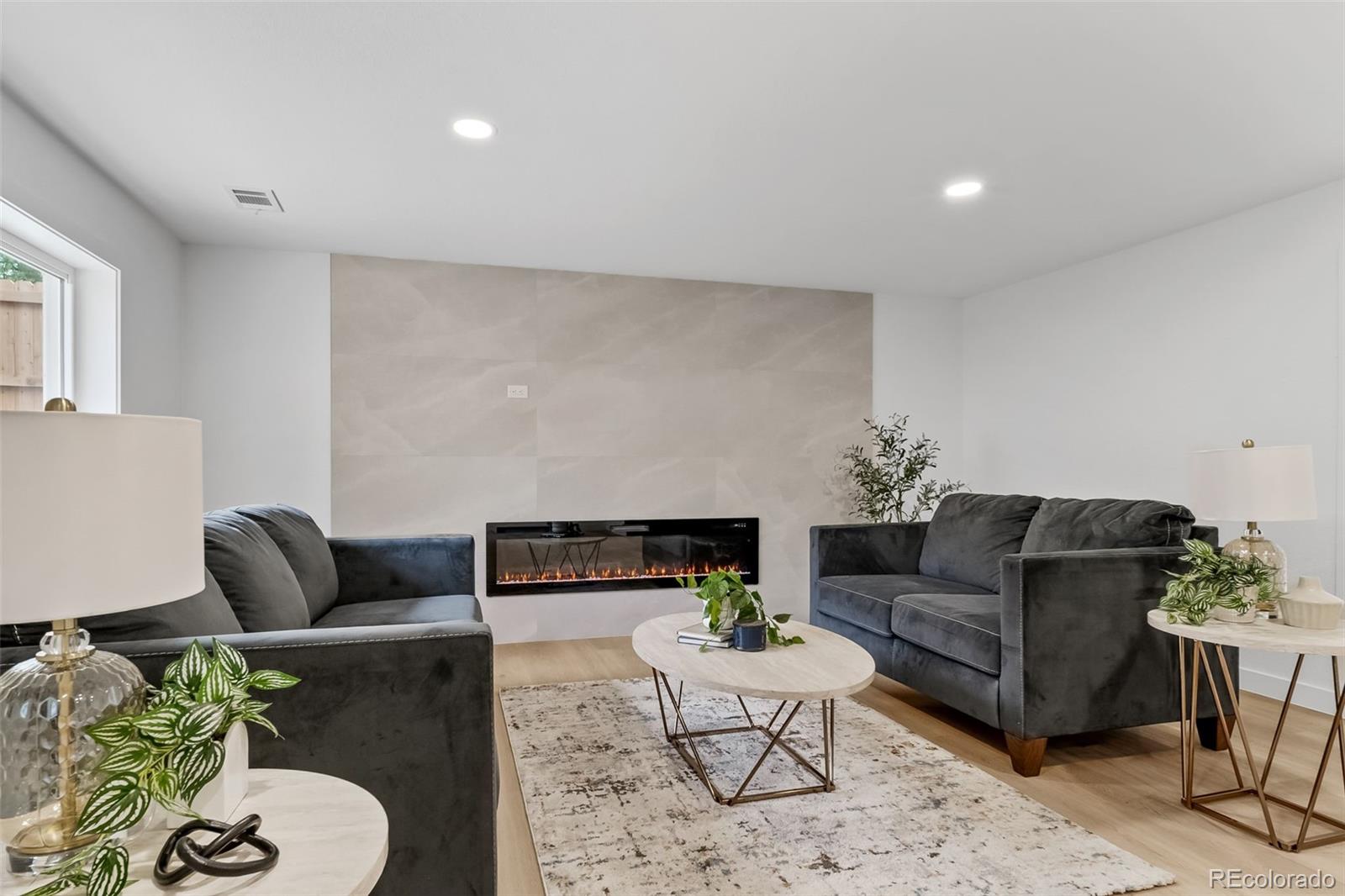 4992 S Xenia Street Denver CO 80237