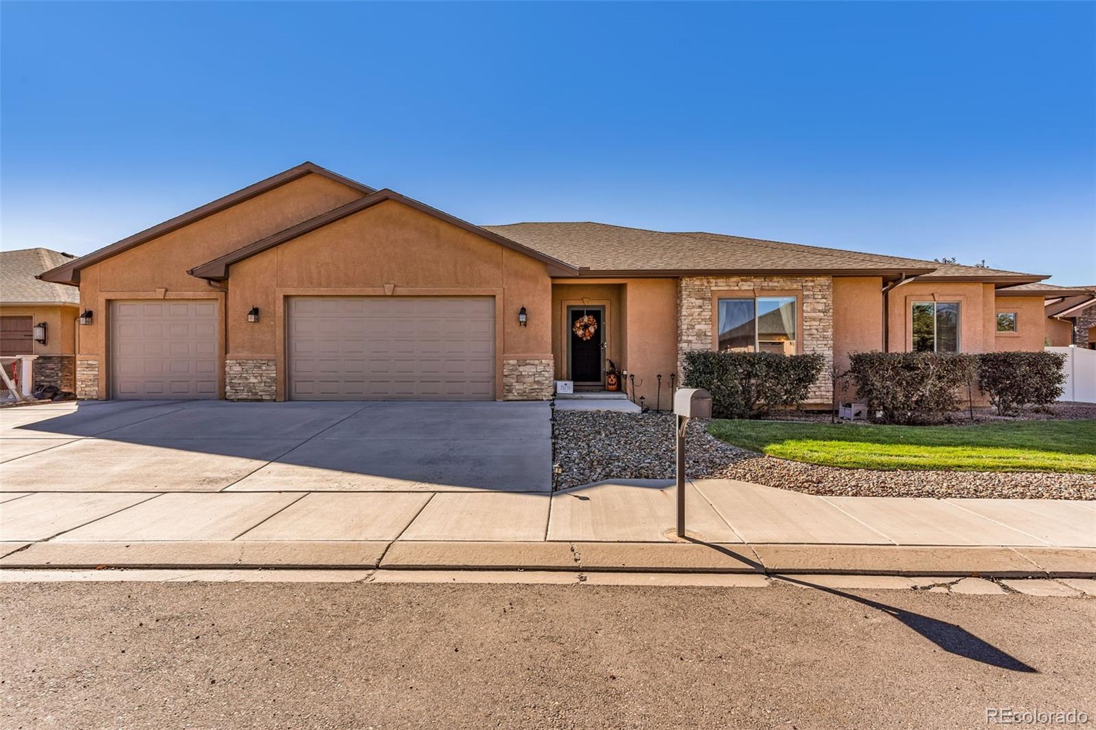 14 Erica Court Pueblo CO 81001