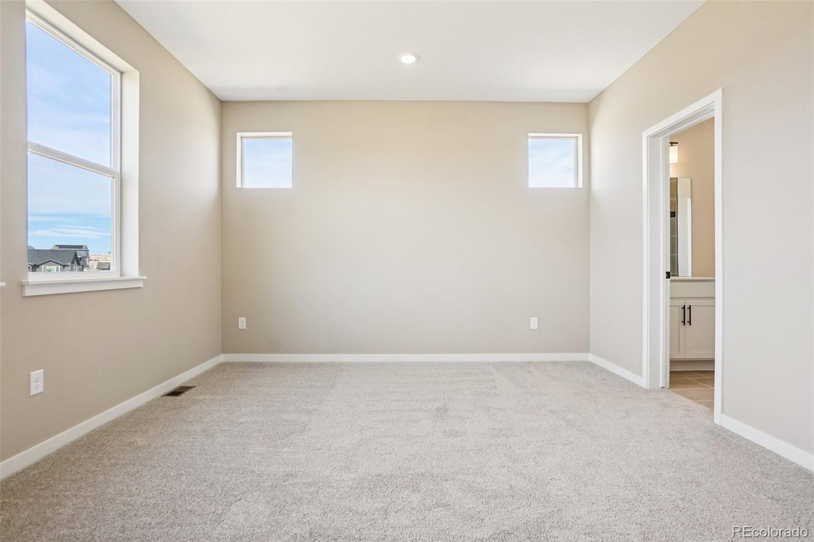 13817 Daffodil Way Parker CO 80134