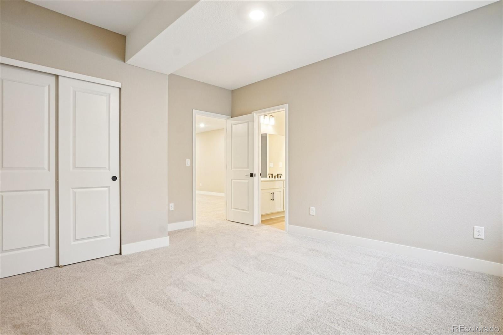 13817 Daffodil Way Parker CO 80134