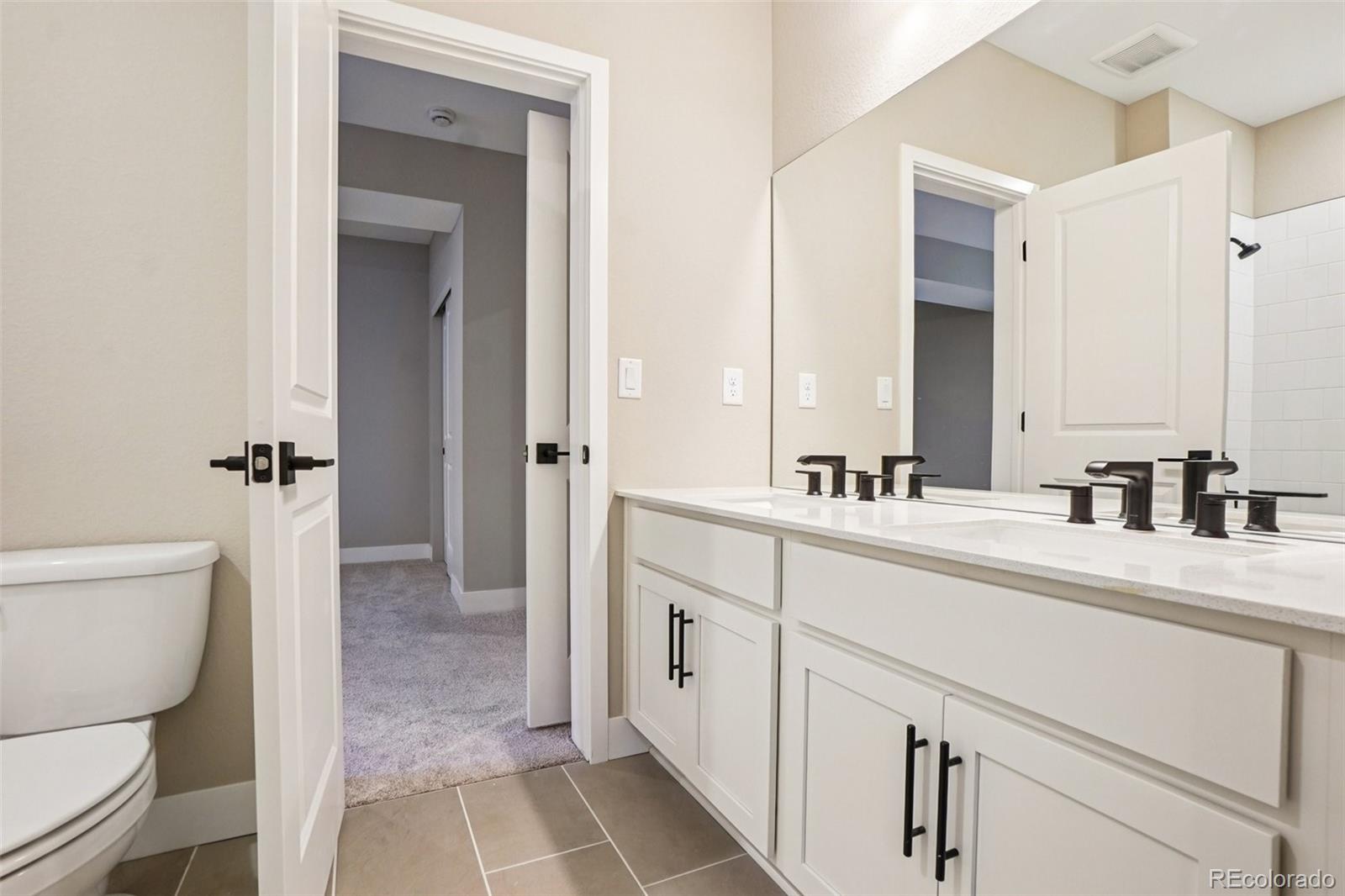 13817 Daffodil Way Parker CO 80134