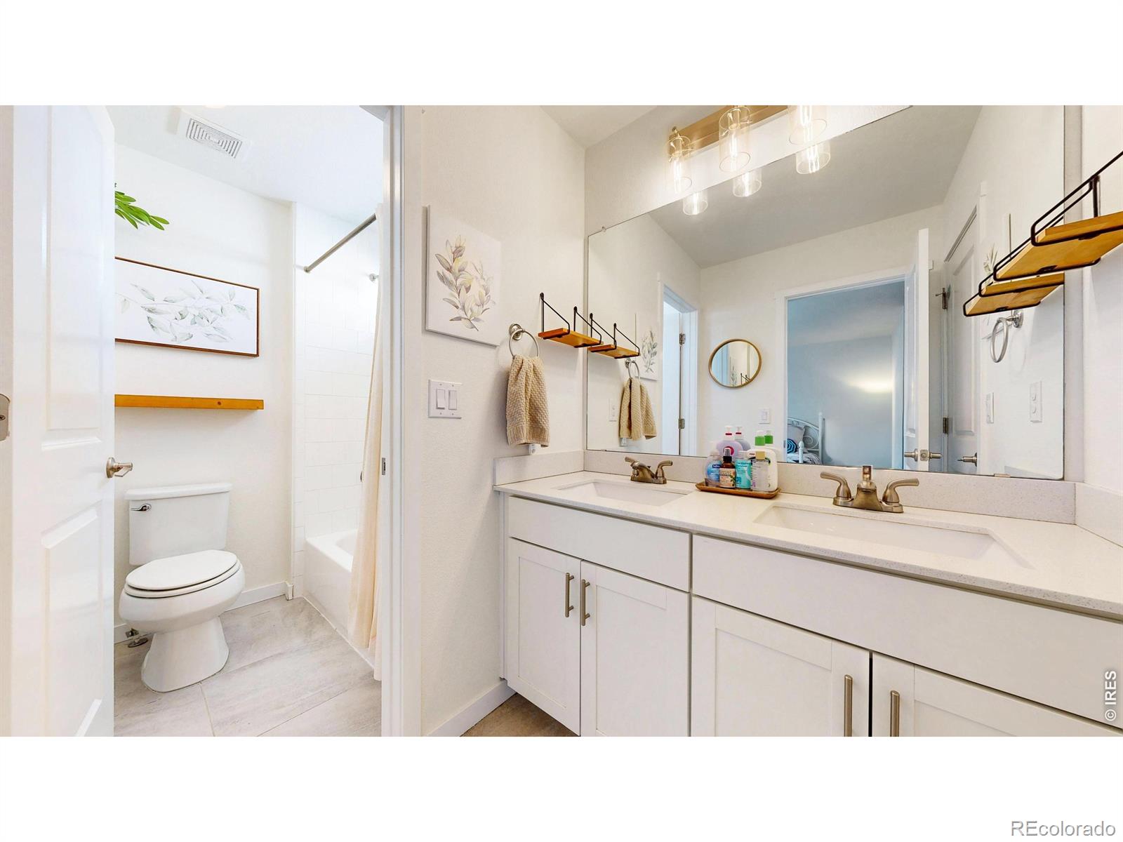 1083 Mountain Drive Longmont CO 80503