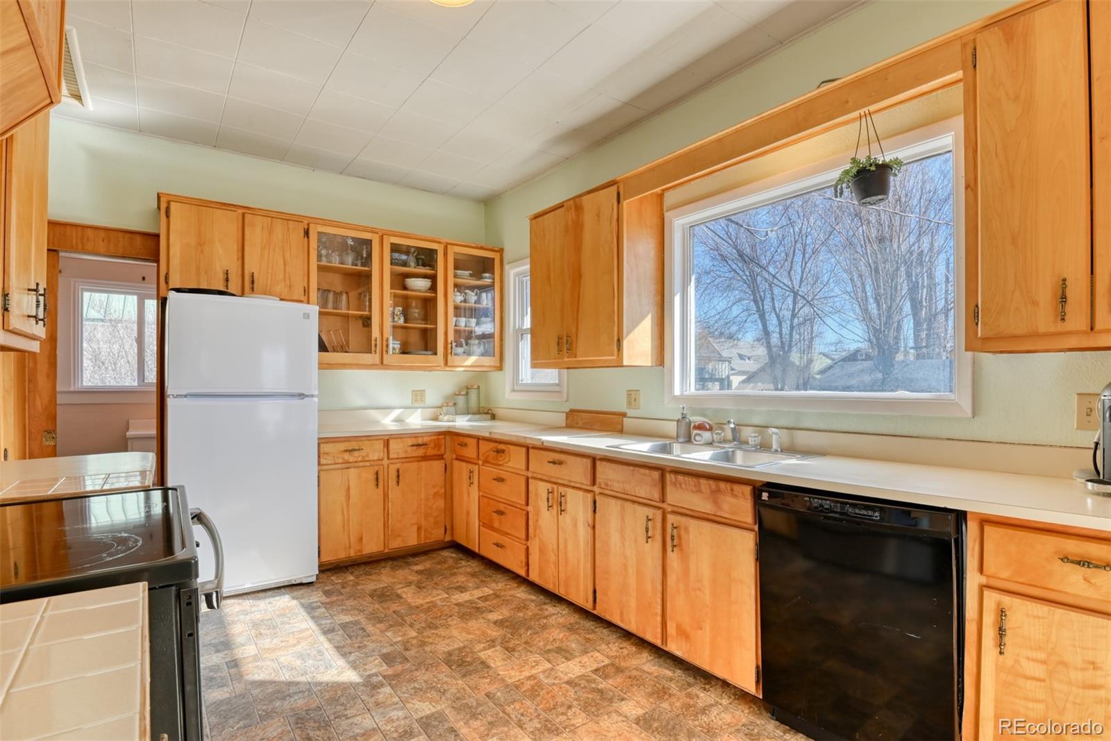 250 Davis Monte Vista CO 81144