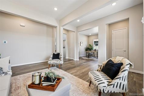 8735 S Quemoy Street Aurora CO 80016