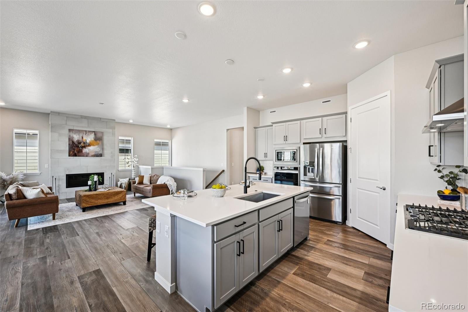 8735 S Quemoy Street Aurora CO 80016