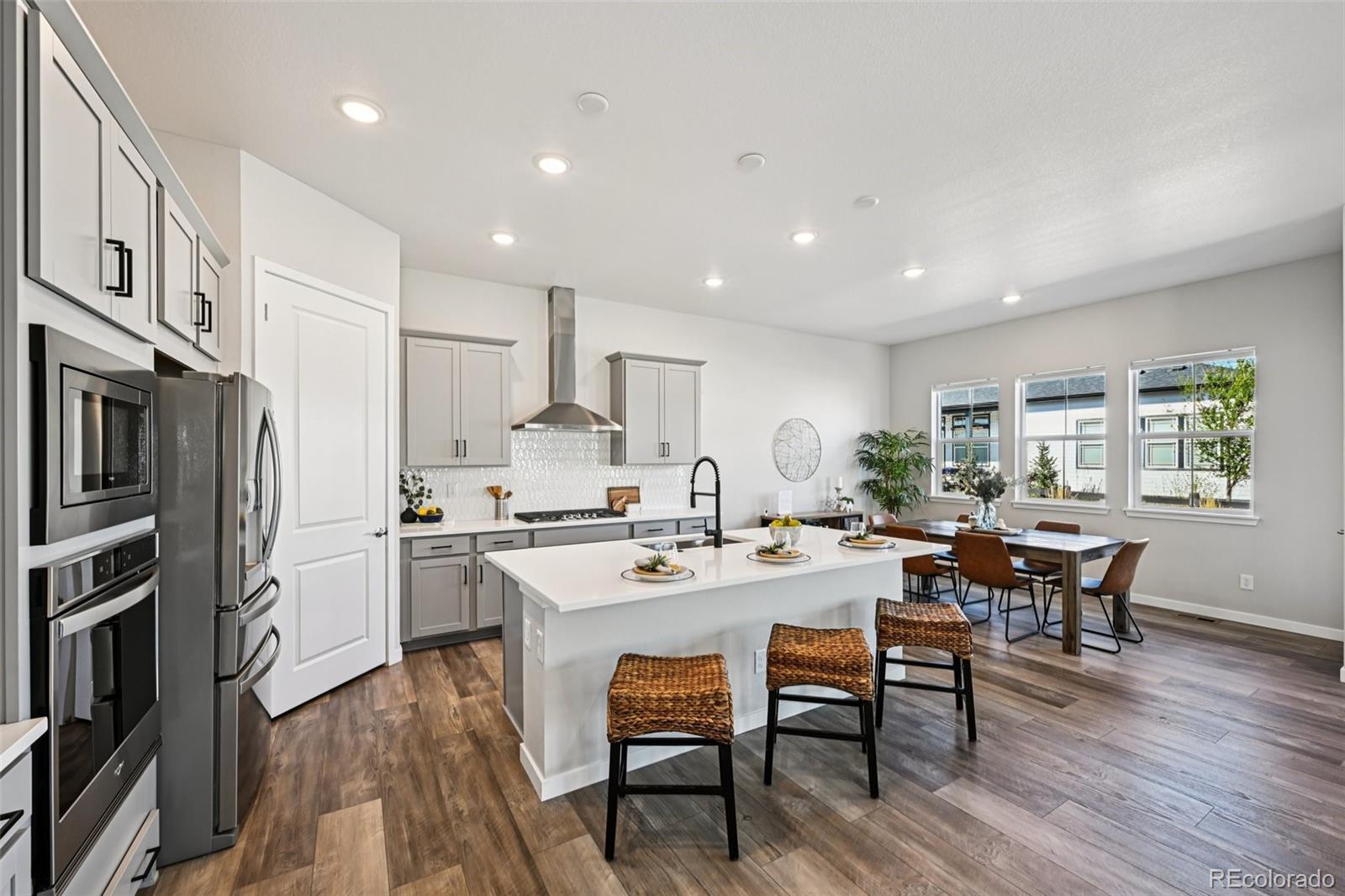 8735 S Quemoy Street Aurora CO 80016