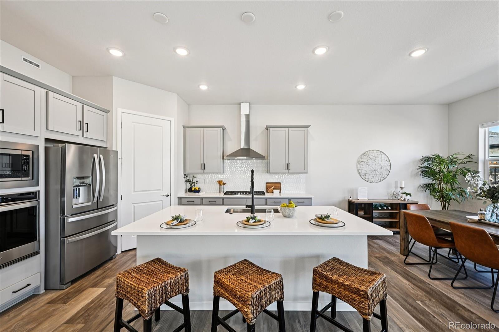 8735 S Quemoy Street Aurora CO 80016