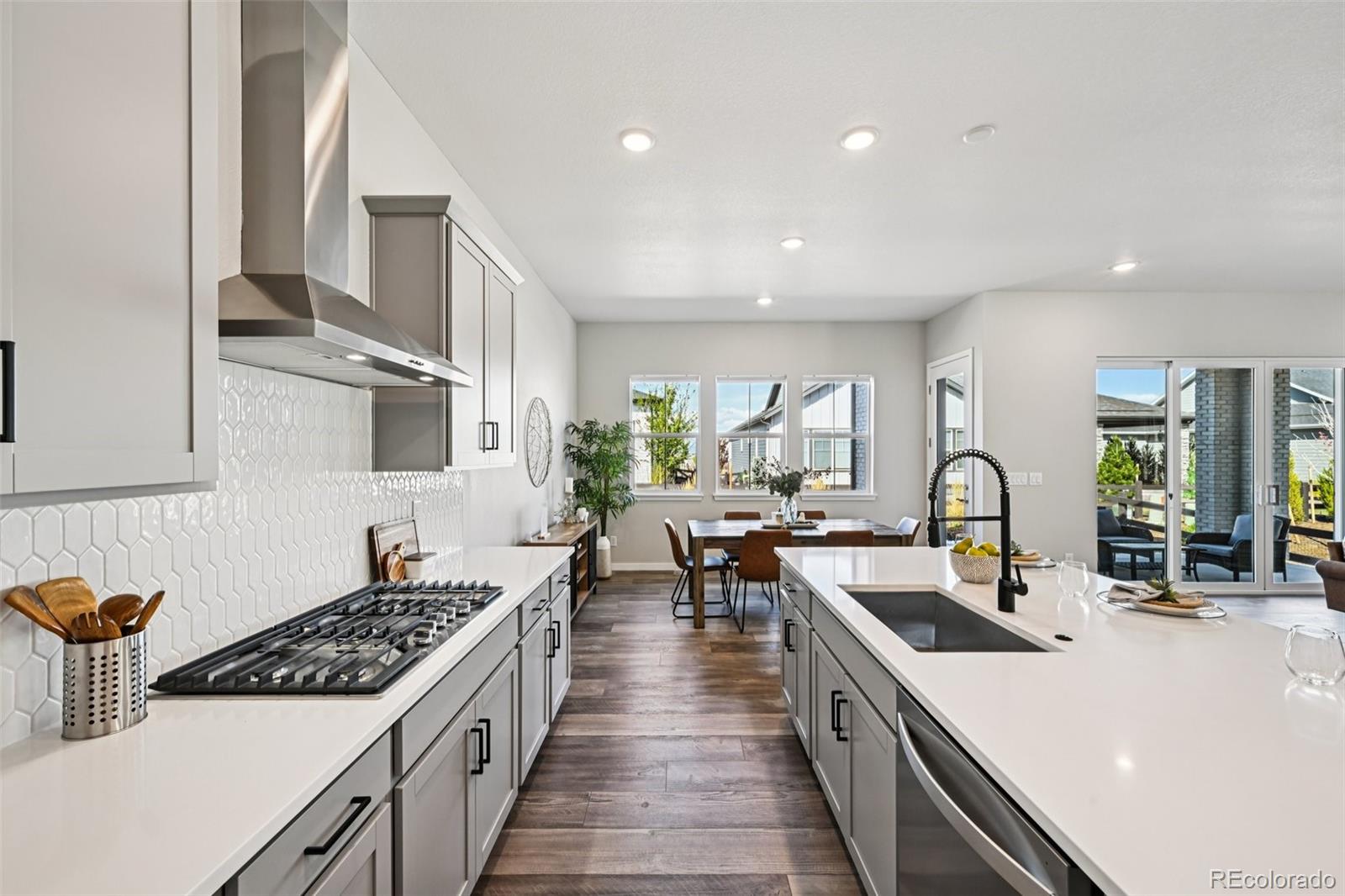 8735 S Quemoy Street Aurora CO 80016
