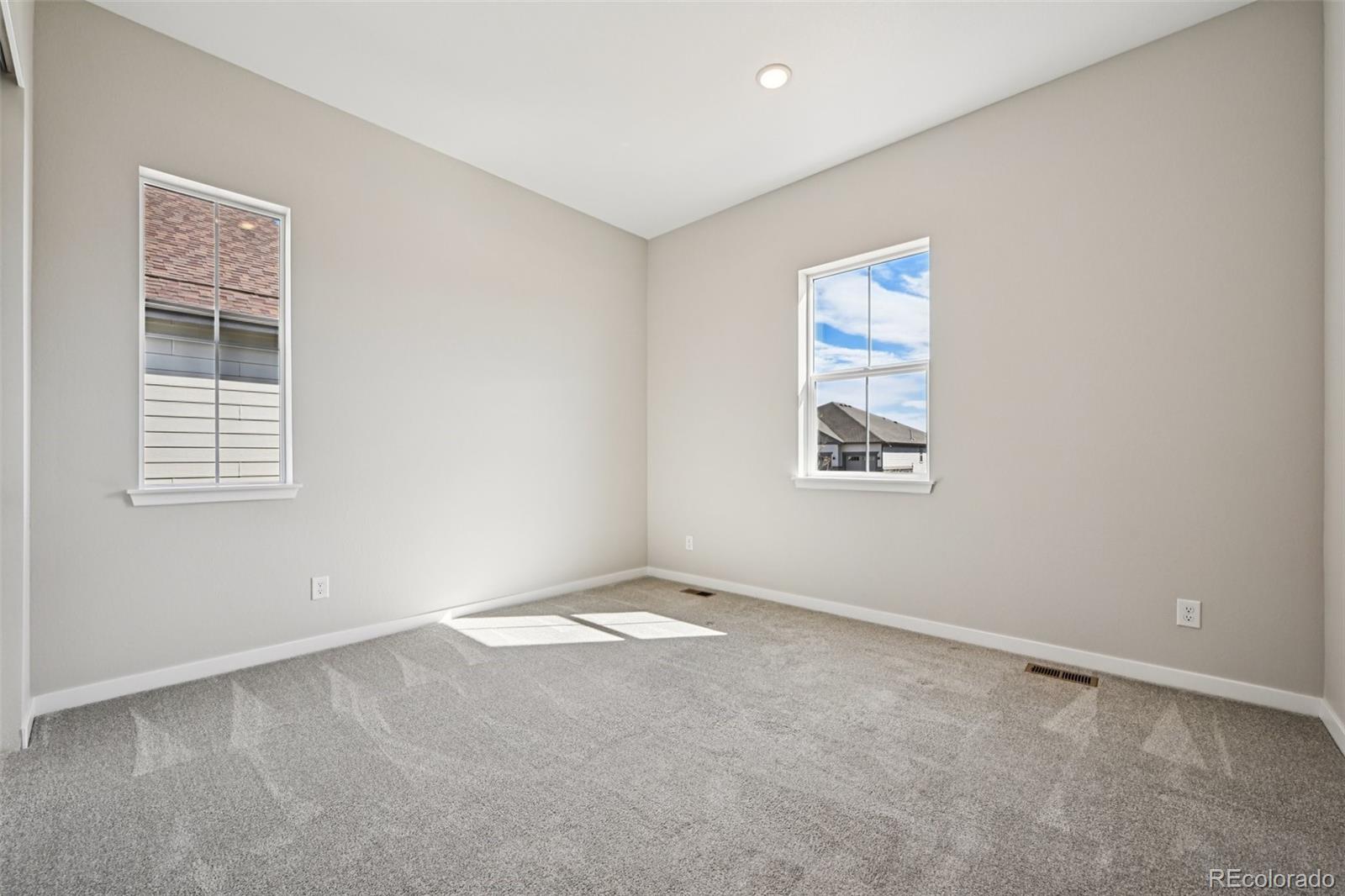 8735 S Quemoy Street Aurora CO 80016