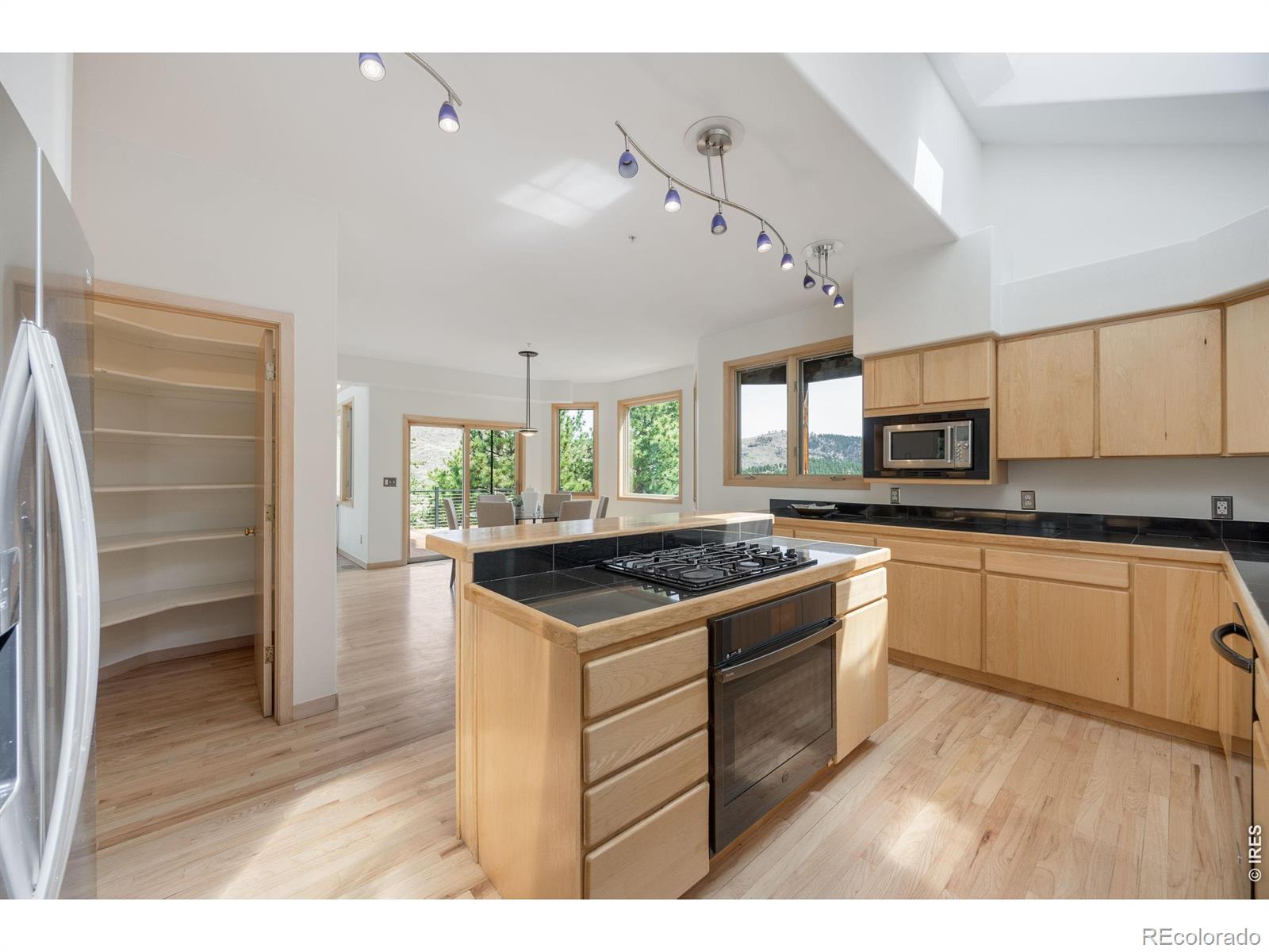 191 Alaska Road Boulder CO 80302
